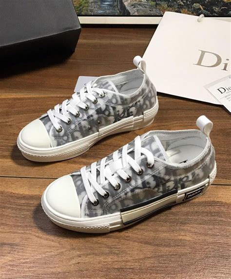 dior sneaker oblique|christian dior low top sneakers.